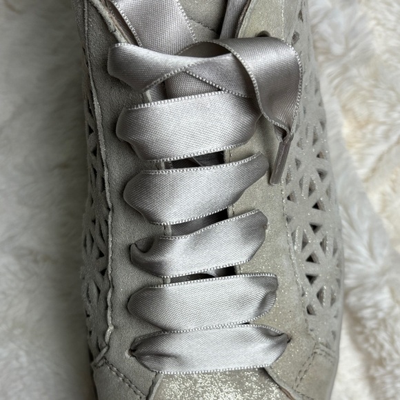 Clorinda Antinori The Zoe Luce Beige - Picture 11 of 11